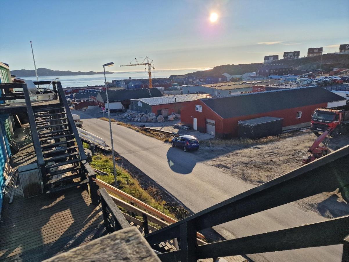 Ostello Unnuisarfik Iglo Nuuk Esterno foto